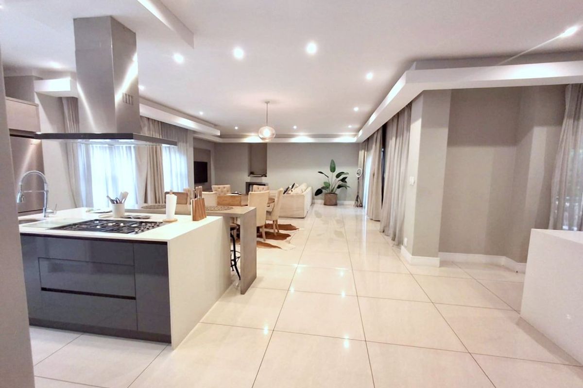 Modern Family Living with the Ultimate Entertainment Space! - Photo 4