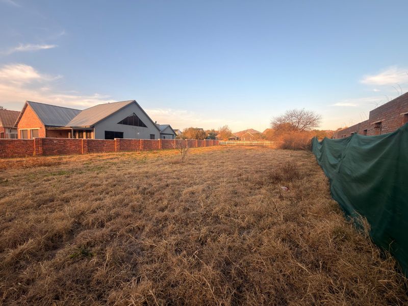 800m2 Vacant Land for Sale in Landsmeer Estate - Photo 5