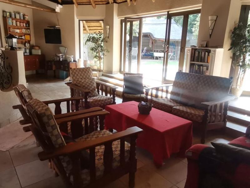 Stunning and spacious property to rent - Photo 7