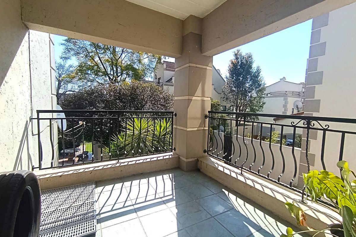 1 bedroom unit in Waverley - Photo 5