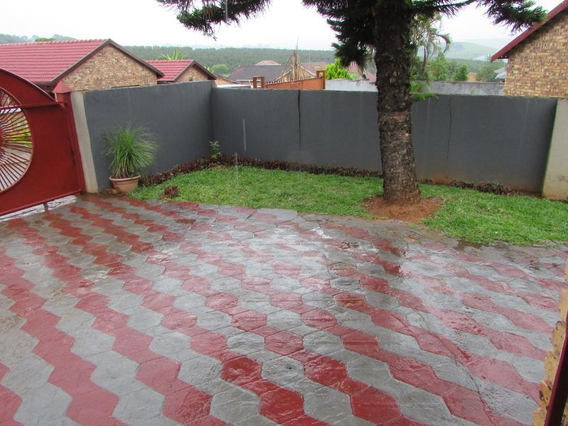 Lovely 3 bedroom family home in quiet area - Photo 6