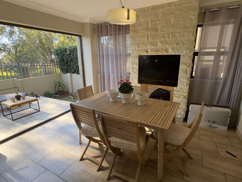4 Bedroom 3.5 Bathroom house + Staff quatres. - Photo 10