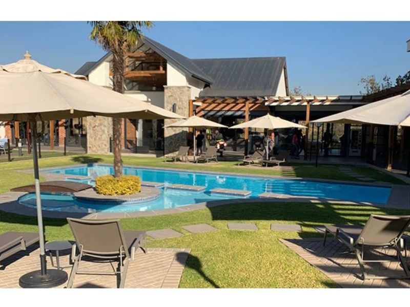 1 Bedroom Apartment forsale  in Olivedale - Photo 7
