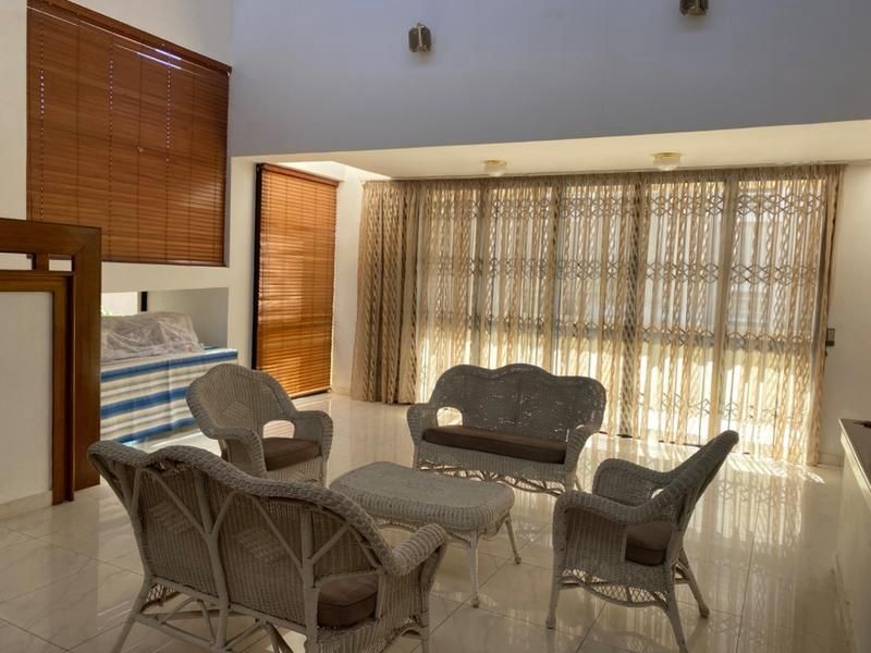 Elegant Triple-Storey Family Residence in Prestigious Claudius - Photo 6