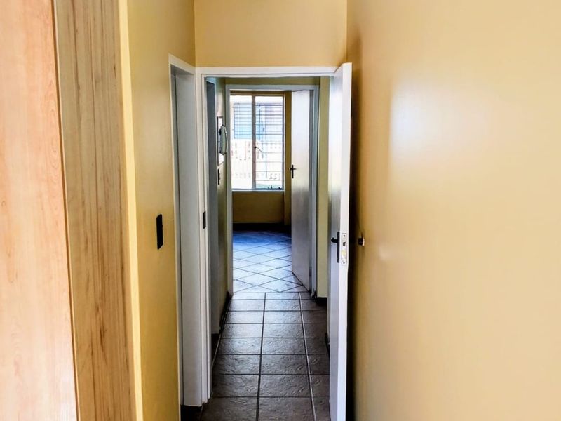 OFFERS STARTING AT R 650 000 will be considered for this bright two bed , 81 sqm ground floor flat, in Montana Tuine, Pretoria - Photo 10