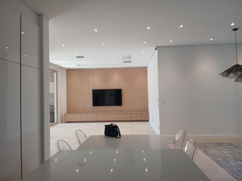 North Facing Stunning Brand New 4 bed 4 bath Cluster Home Corner Unit with backup power-Pet Friendly-Gated Community - Photo 10