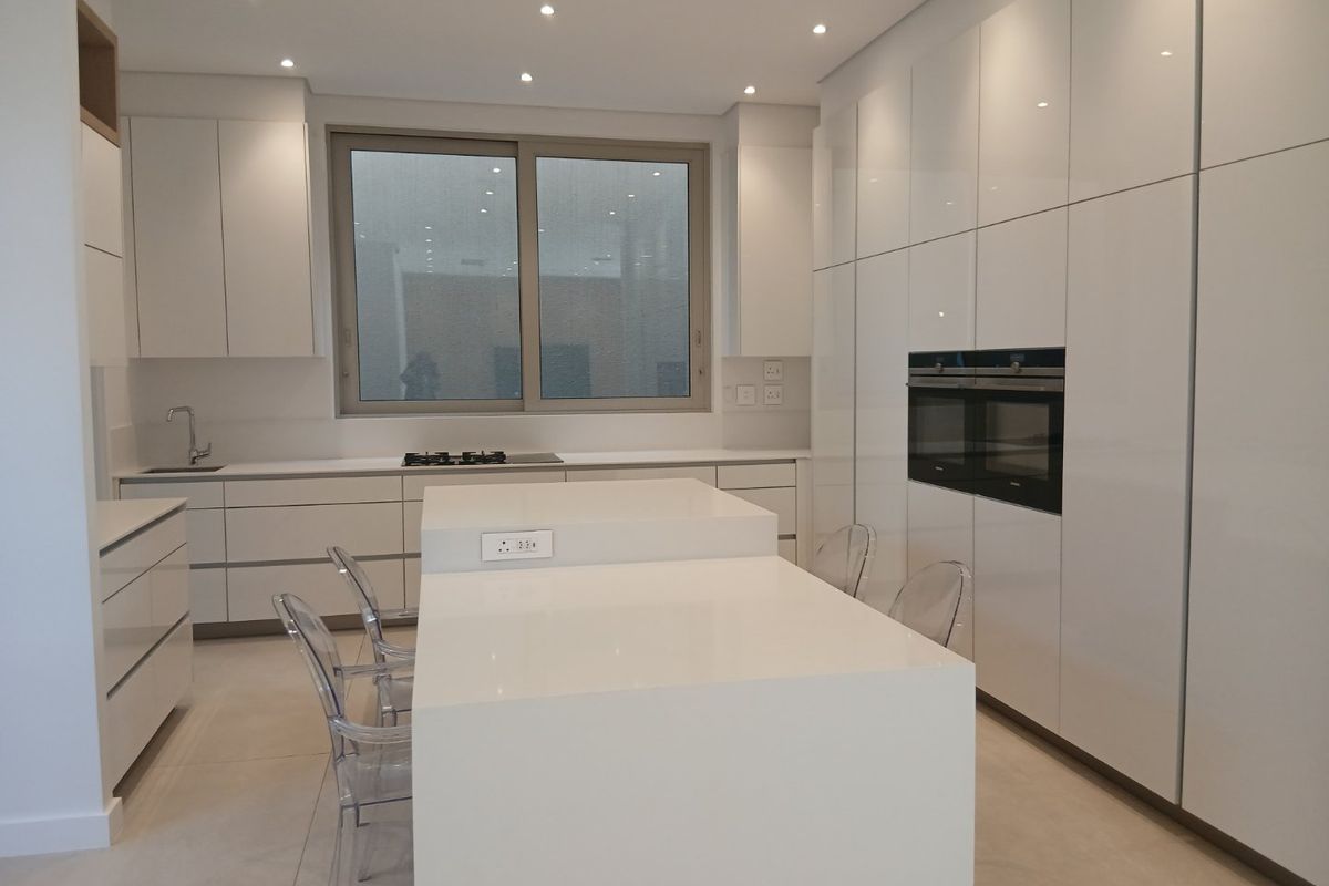North Facing Stunning Brand New 4 bed 4 bath Cluster Home Corner Unit with backup power-Pet Friendly-Gated Community - Photo 5