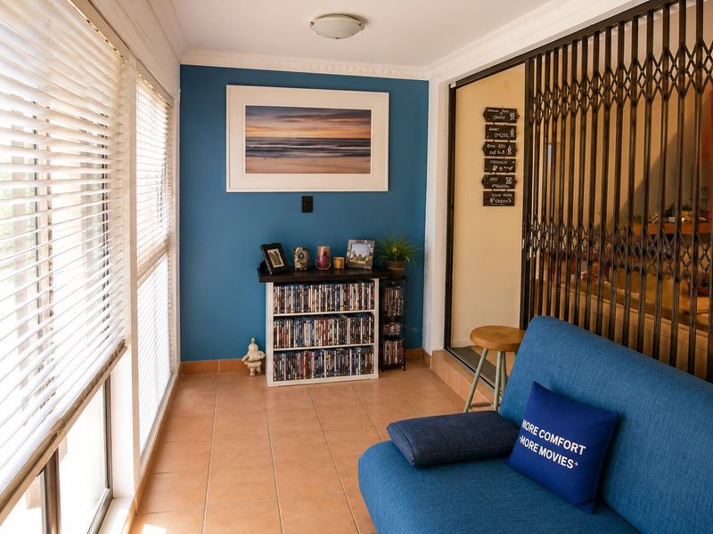 Neat family home in Heather Park  - Photo 5
