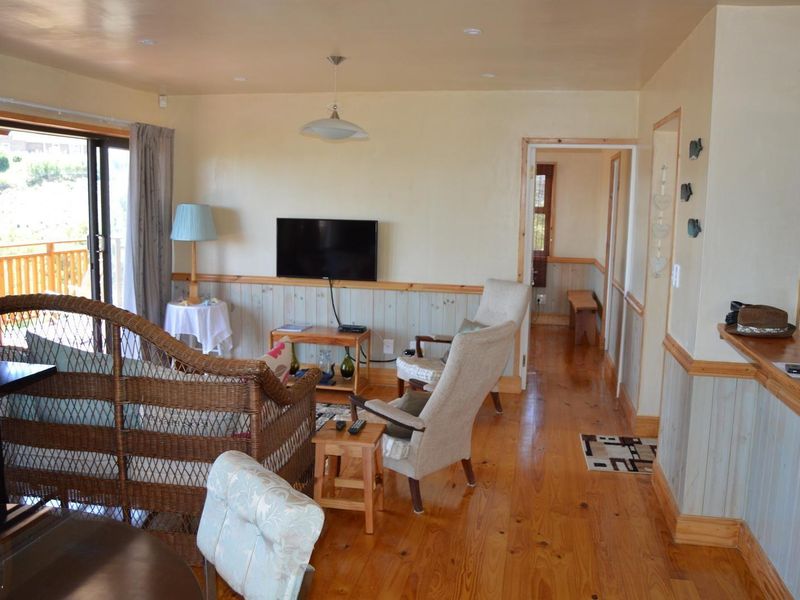 Panoramic Knysna 3 Bedroom Home  - Photo 10