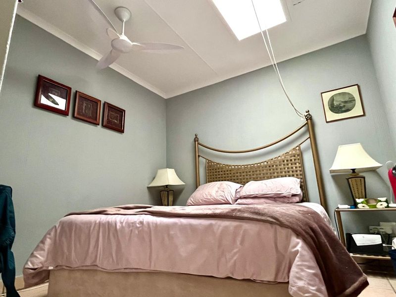Town House on River Front Estate - Photo 5