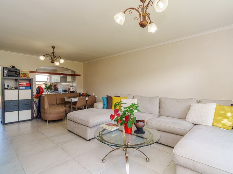 Rare Opportunity to Renovate & Grow in One of Plumstead's Best-Kept Estates - Photo 10
