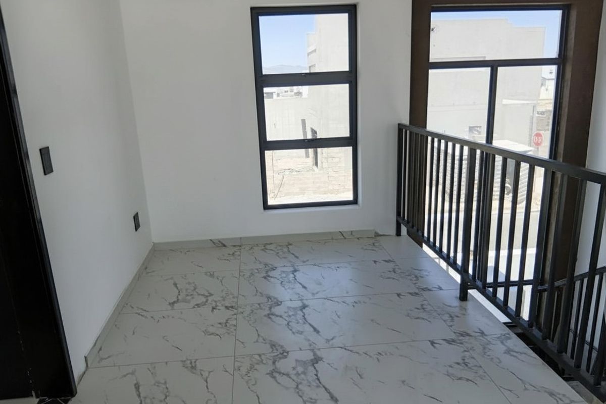 Where Eco-Smart Meets High-End: A New Standard for Sandown Living - Photo 3