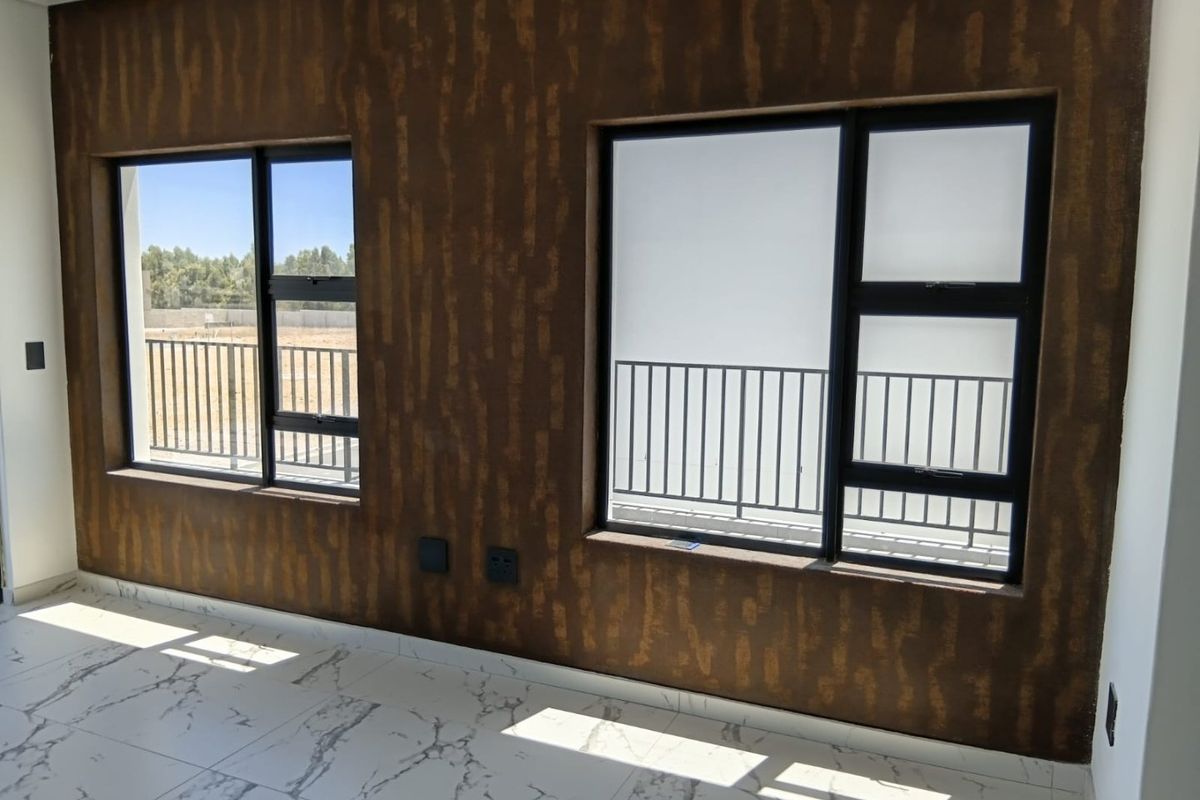 Where Eco-Smart Meets High-End: A New Standard for Sandown Living - Photo 2