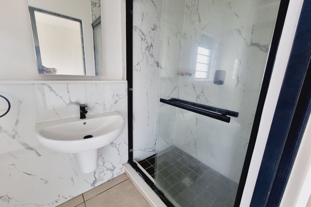 3 bedroom ground floor apartments with 2 bathrooms - Photo 5