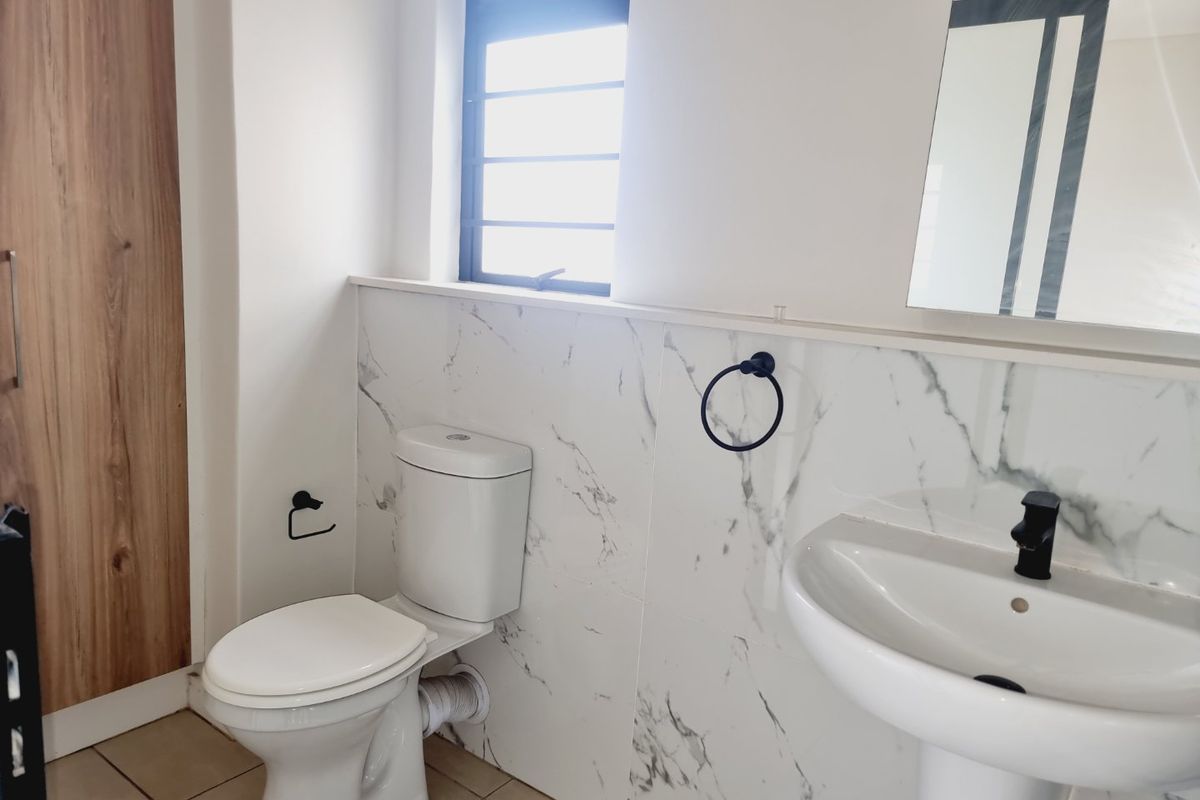 3 bedroom ground floor apartments with 2 bathrooms - Photo 4