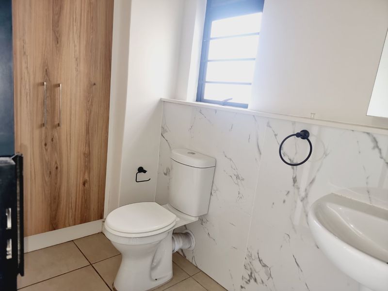 3 bedroom ground floor apartments with 2 bathrooms - Photo 6