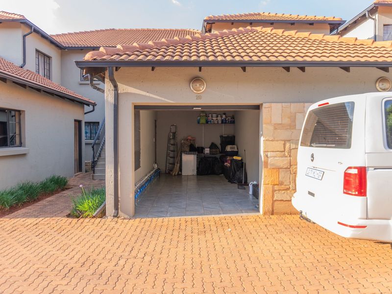 2bedroom Townhouse  - Photo 3
