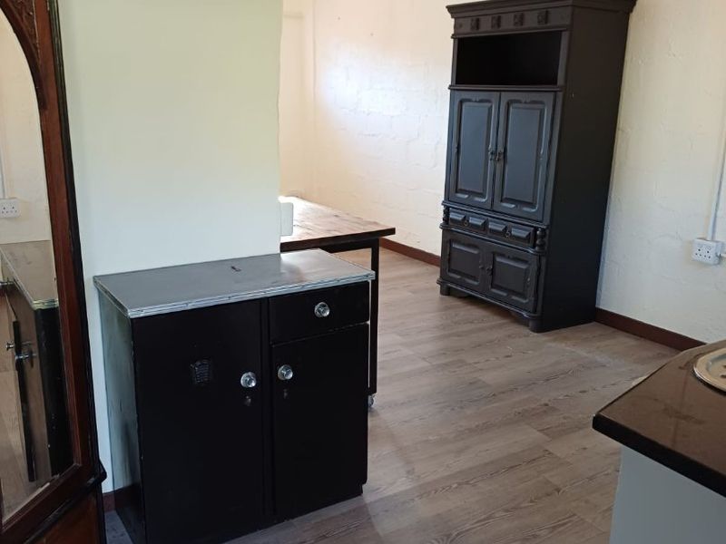 Stunning 1-Bedroom Cottage To Let in Kloof – Available Immediately - Photo 7