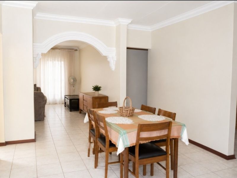 Elegant Estate Living in a Prestigious Wilkoppies Complex Heart & Home Realty – Your Home His Blessing - Photo 9