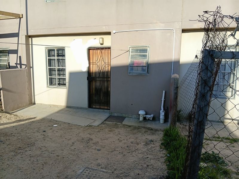 2 Bedroom Maisonette for sale in Forest Village - Photo 1