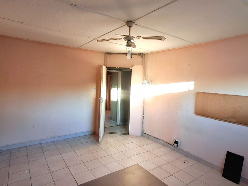 3-Bedroom Home – Perfect Investment Opportunity - Photo 3