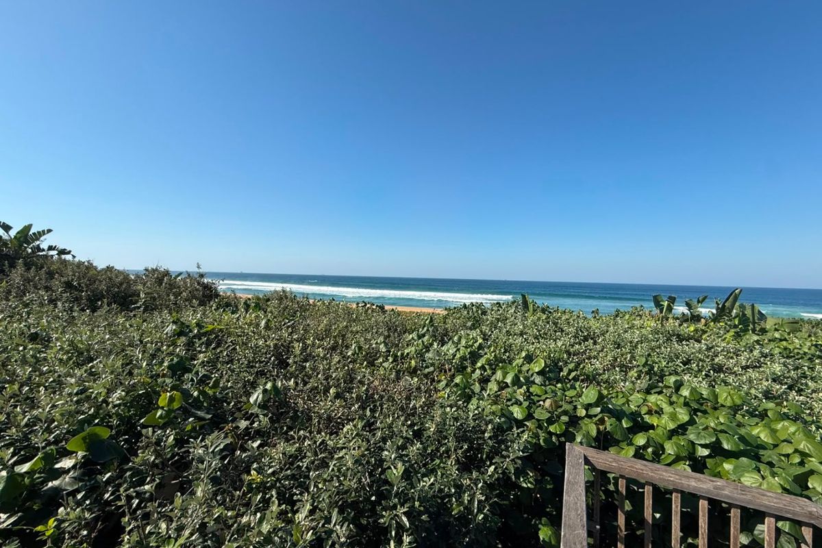 To let in Umhlanga, Frontline 3 bedroom pet friendly apartment. - Photo 5