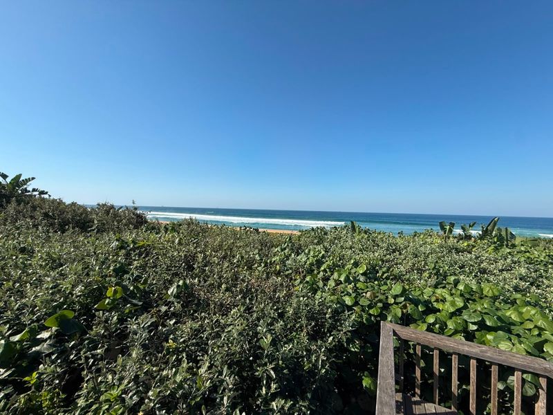 To let in Umhlanga, Frontline 3 bedroom pet friendly apartment. - Photo 5