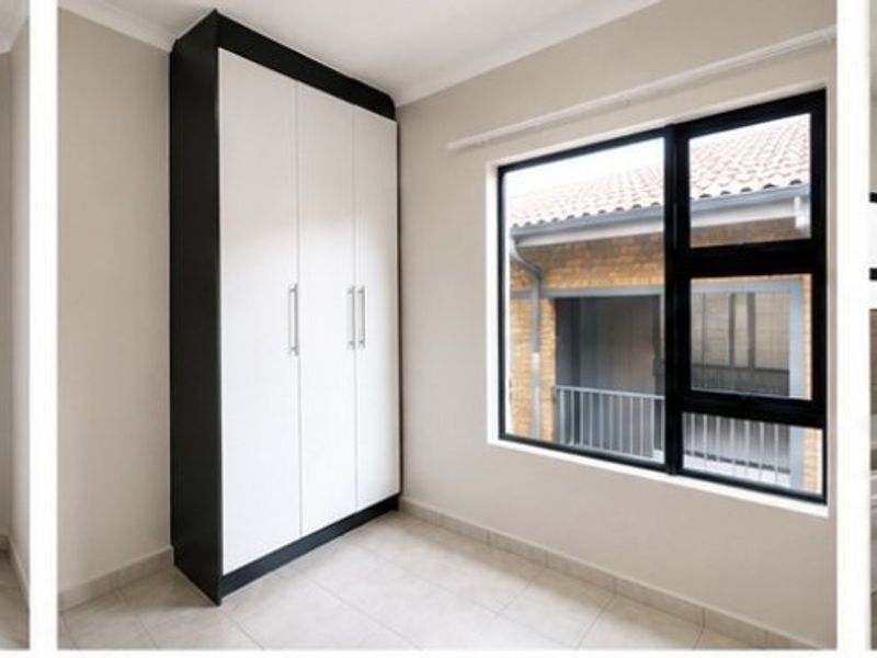 REAL ESTATE SERVICES WELCOMES YOU TO THIS AFFORDABLE 3 BEDROOM APARTMENT  - Photo 2