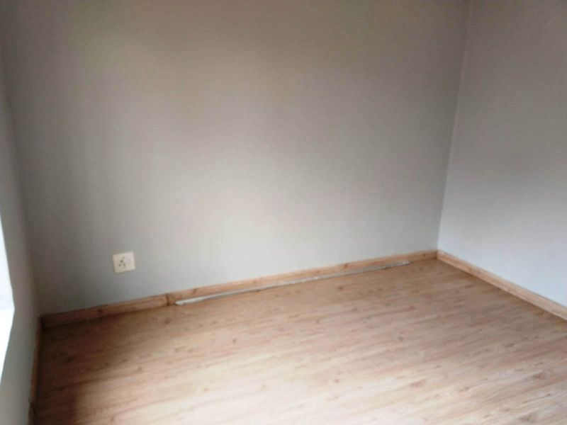Charming 3 bed  lock-up-and-go Townhouse  - Photo 9