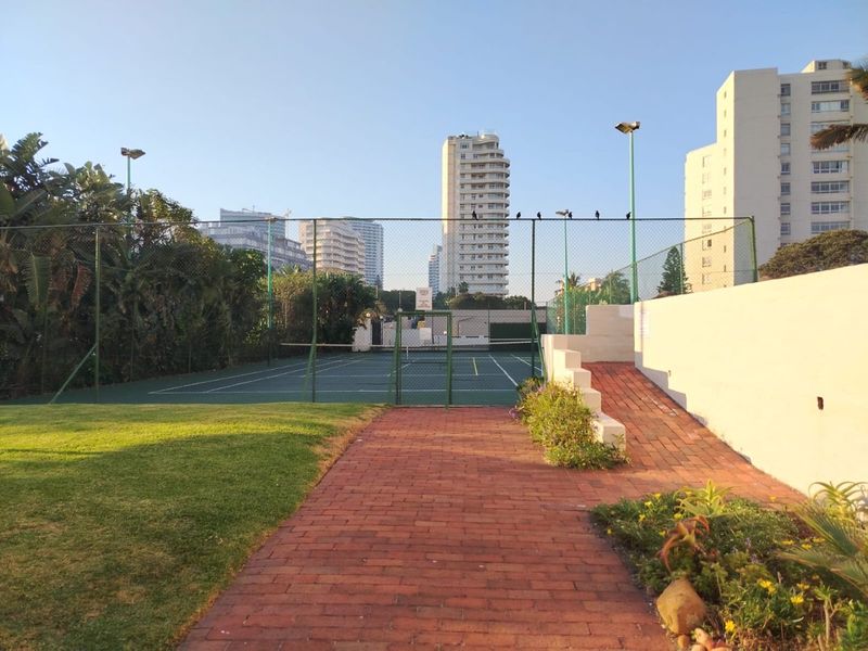 Upmarket DuplexTownhouse in Prime Location! - Photo 4