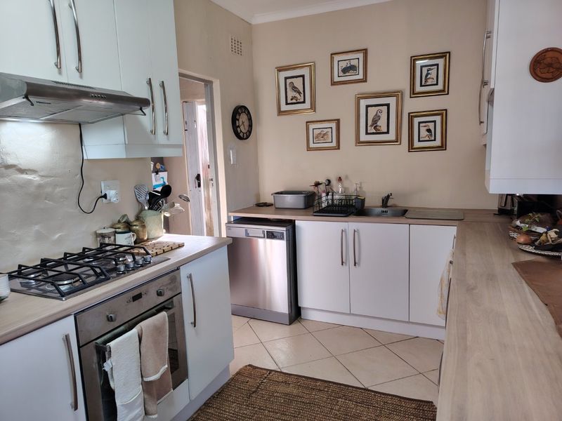 Charming 2-Bedroom, 2-Bathroom Cottage to Let in Gillitts - Photo 7