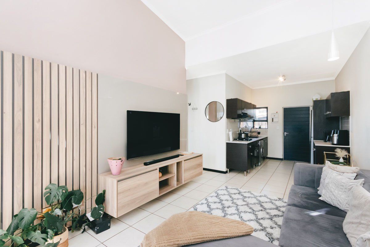 Modern 2 Bedroom Apartment for rent in Greenstone - Photo 5