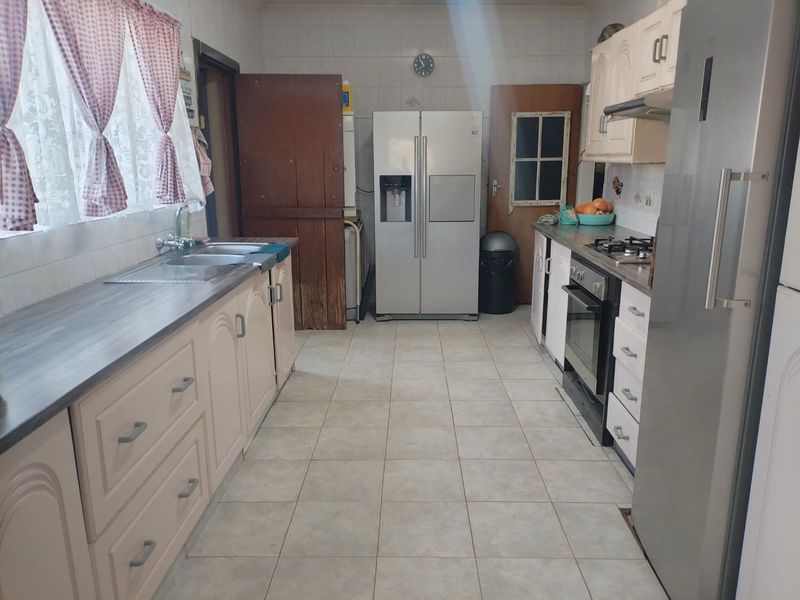 3 Bedroom House for Sale in Casseldale  - Photo 10