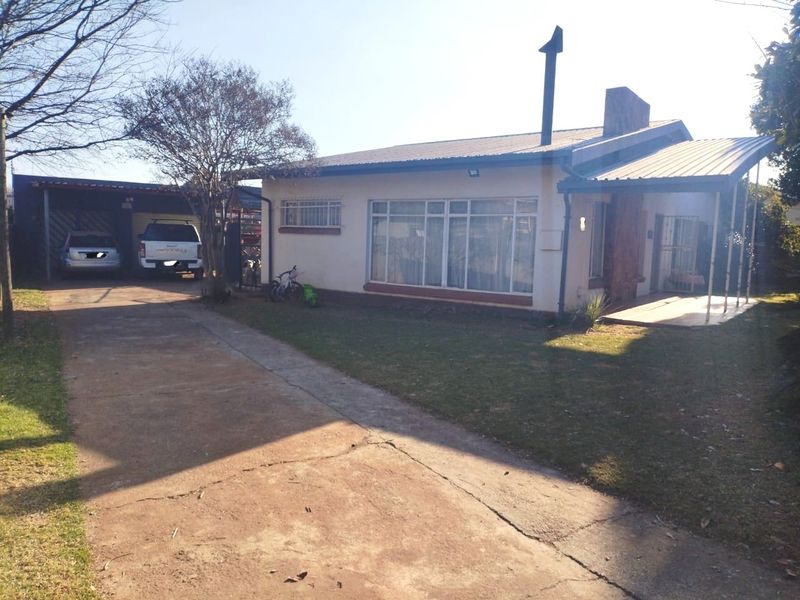 3 Bedroom House for Sale in Casseldale  - Photo 3
