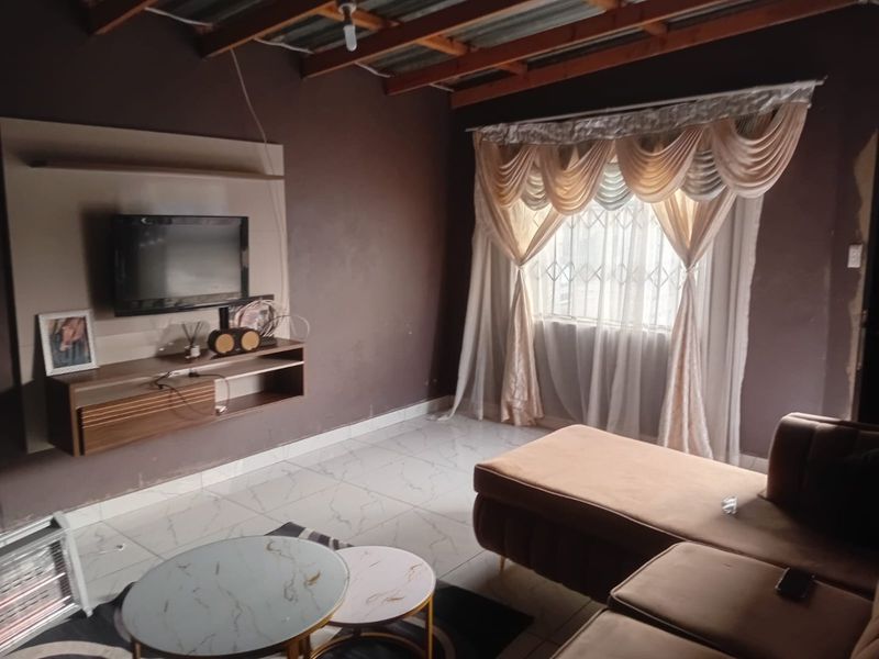 HOUSE FOR SALE IN LANGAVILLE - Photo 8