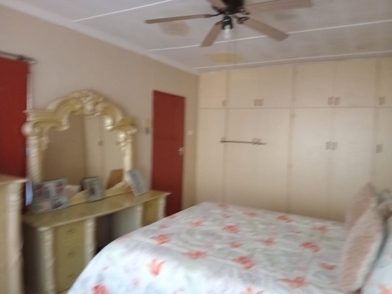 3 Bedroom House - Photo 5