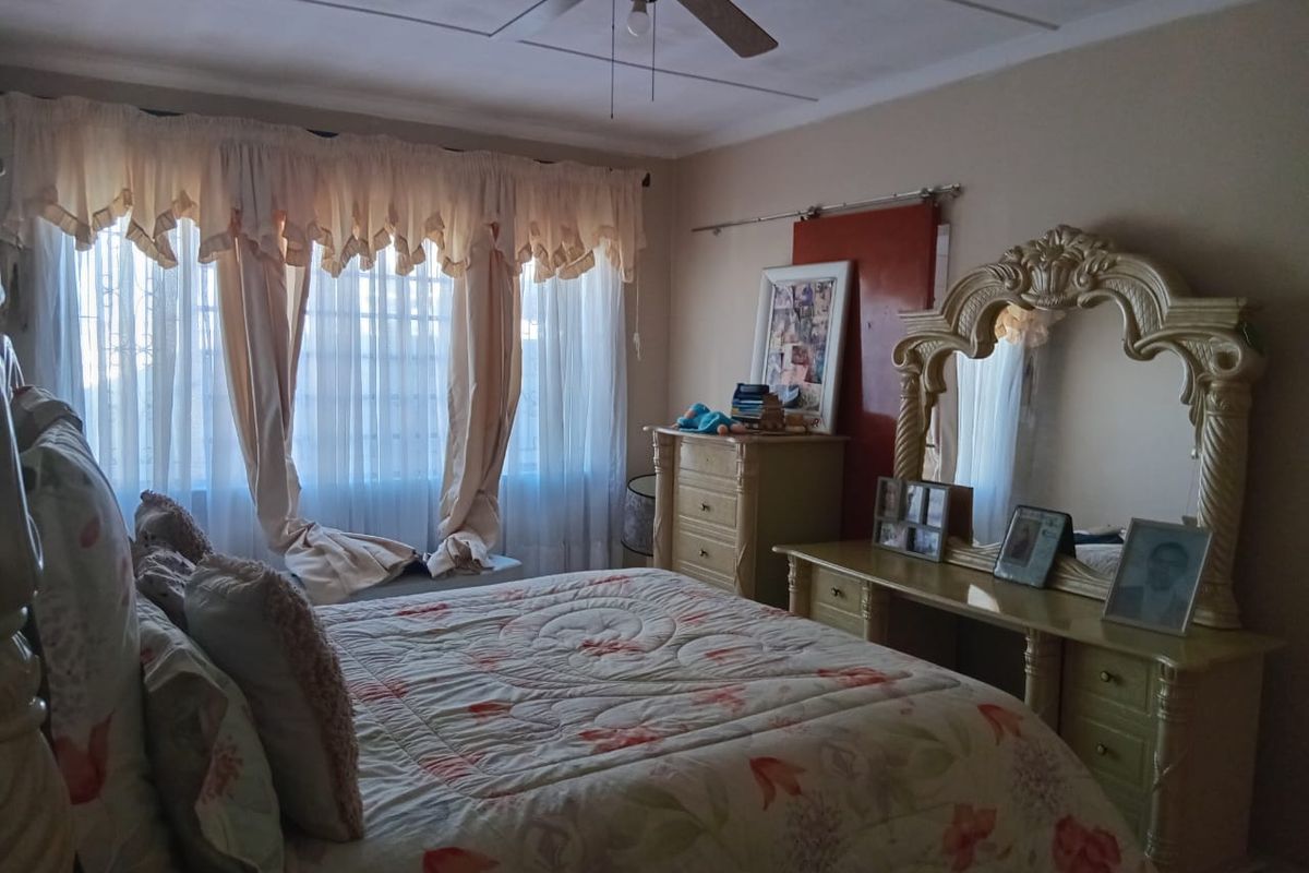 3 Bedroom House - Photo 4