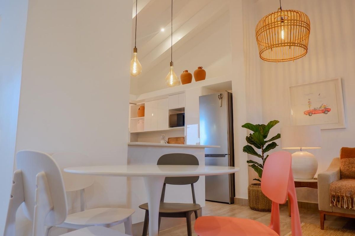 Two Bedroom Apartment For Sale - Photo 3