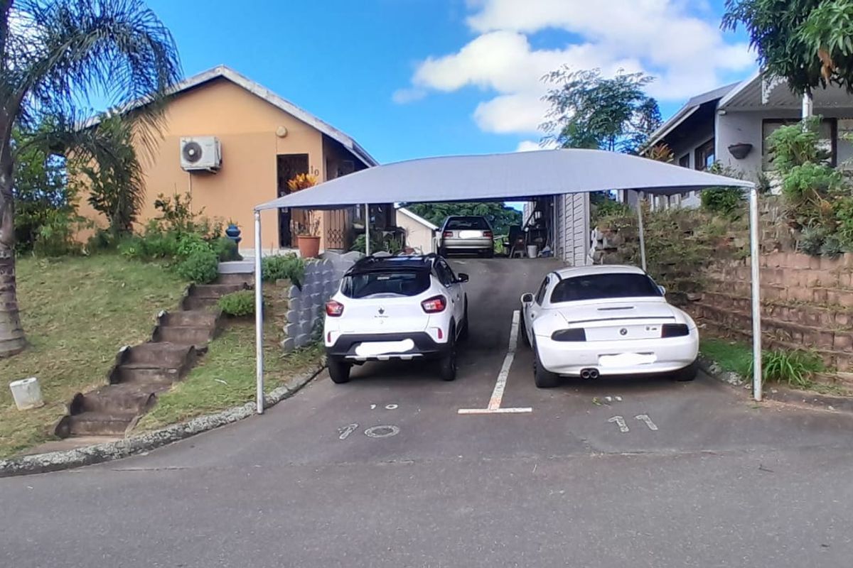 3 bedroom house for sale in Bellair R1,100,000 - Photo 2