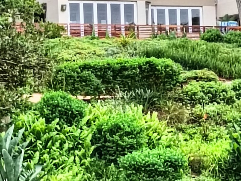 Family home in Simbithi Eco Estate - Photo 1
