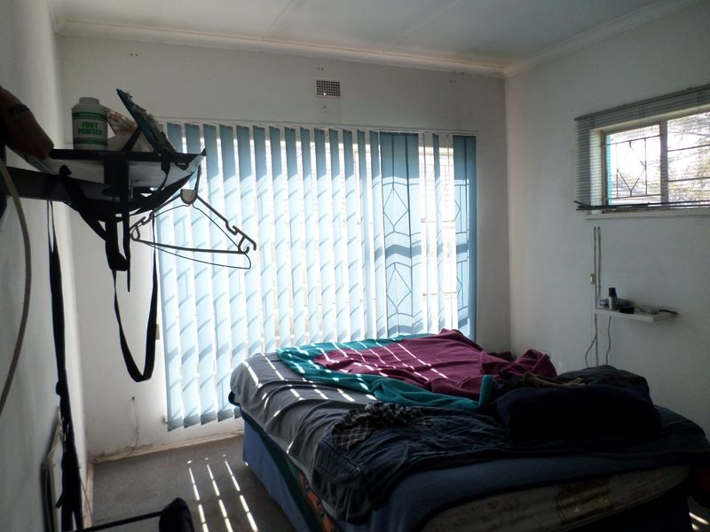3-Bedroom Home with Incredible Renovation Potential - Photo 8