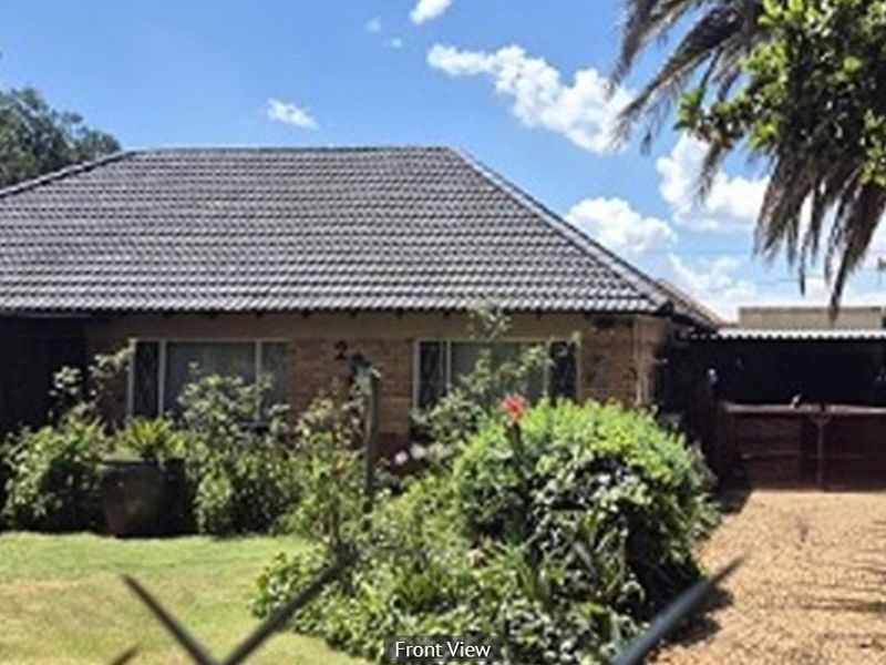 3 Bedroom Home in Stilfontein. - Photo 1