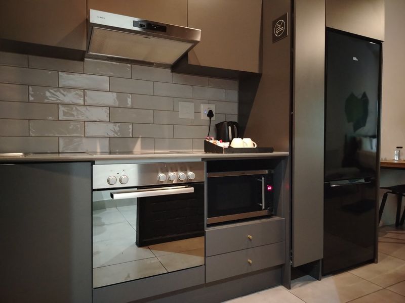 Fully Furnished Studio Apartment Black Brick1 - Photo 5