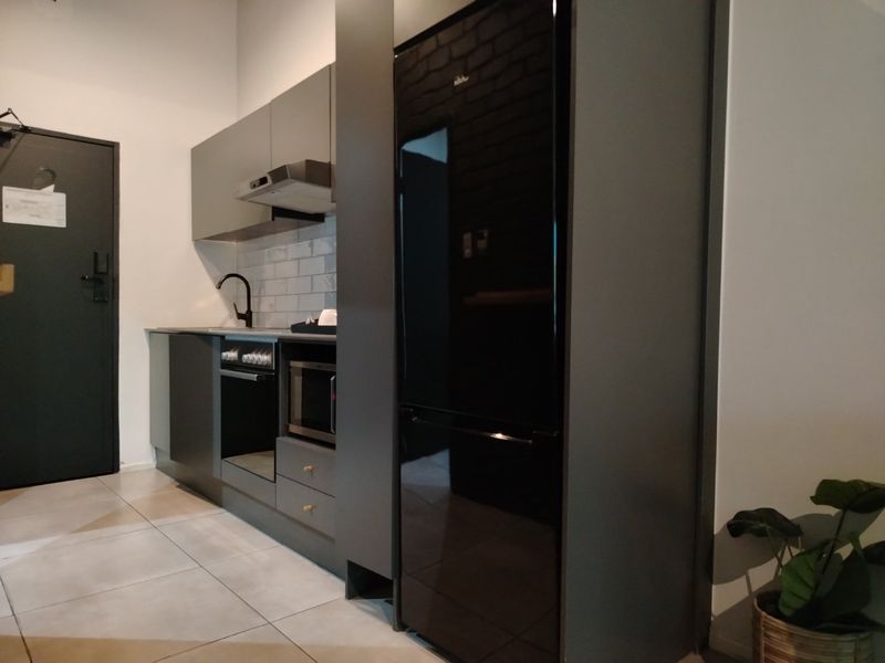 Fully Furnished Studio Apartment Black Brick1 - Photo 2