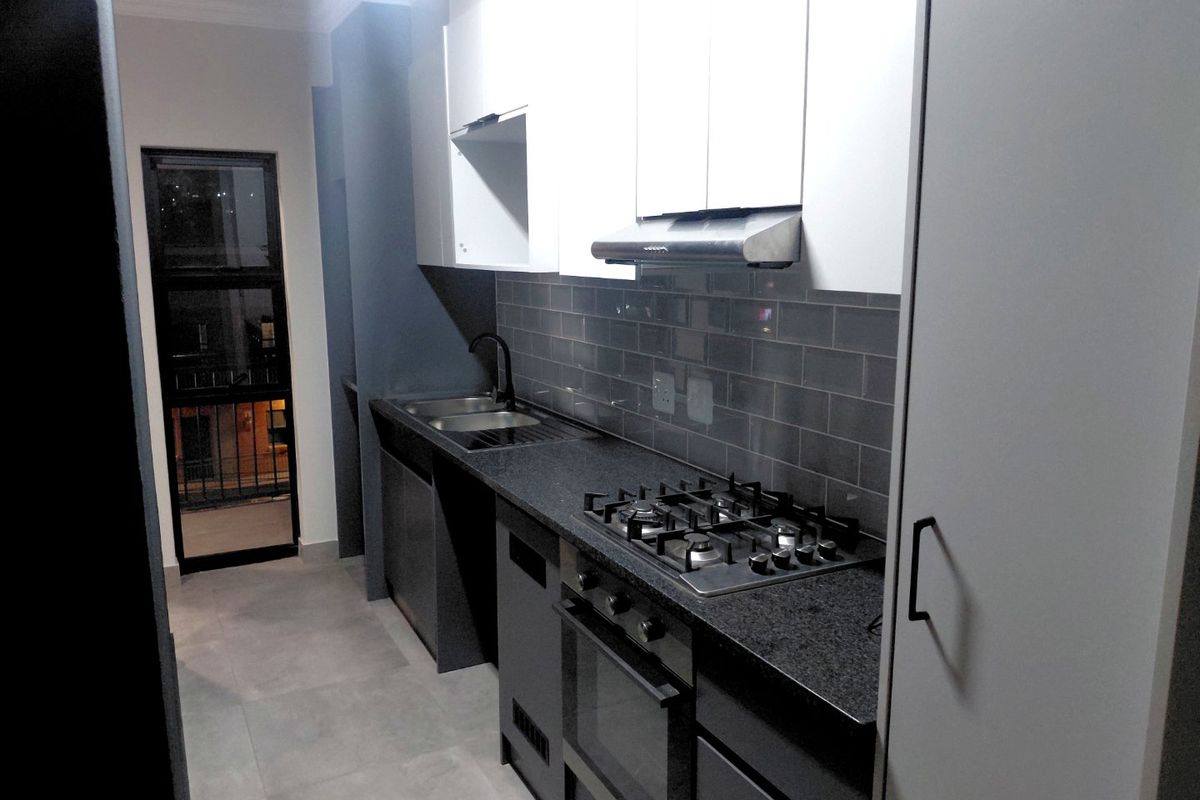 Luxury Meets Convenience | Brand-New 2 Bed, 2 Bath Apartment in Prime Waverley - Photo 4
