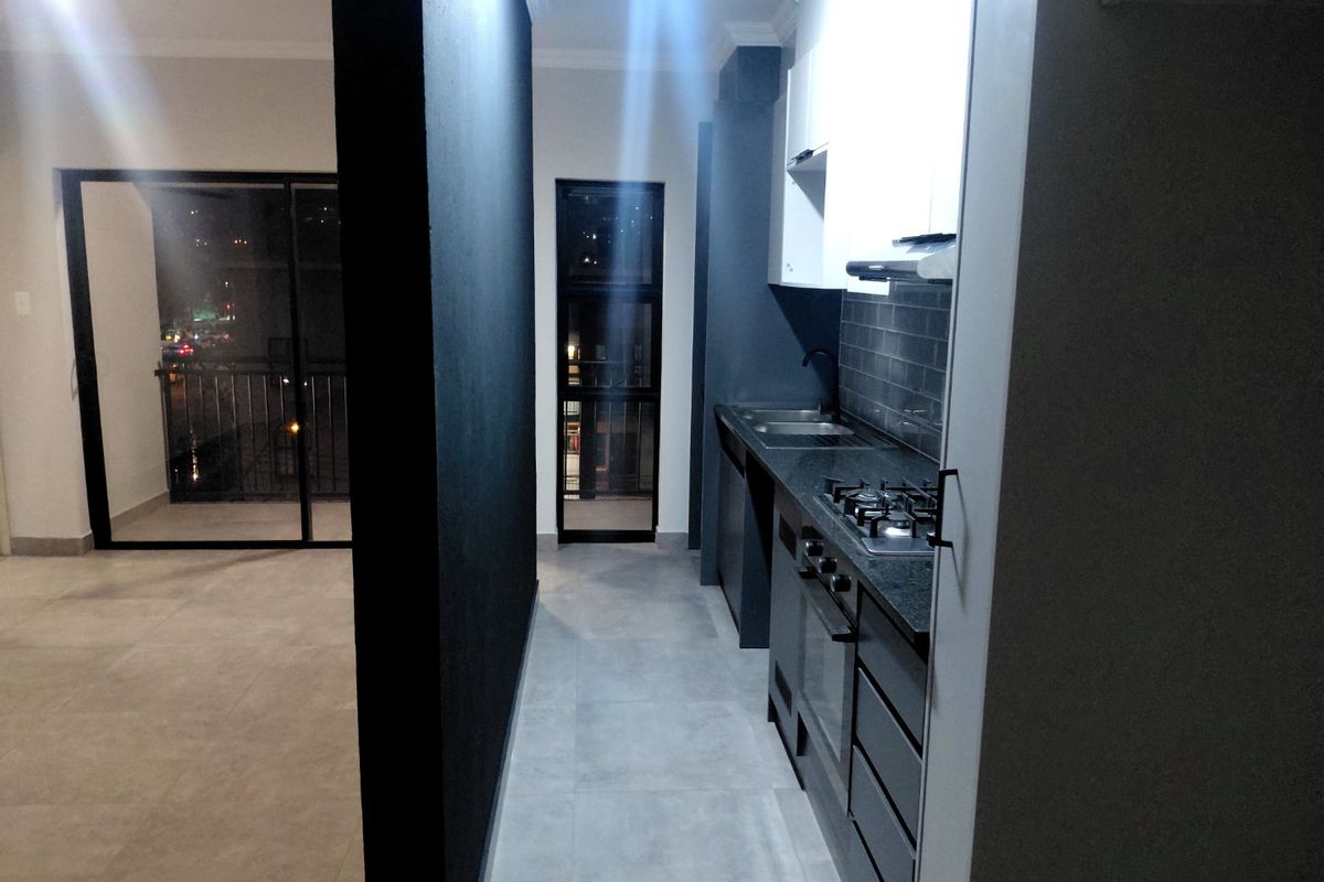 Luxury Meets Convenience | Brand-New 2 Bed, 2 Bath Apartment in Prime Waverley - Photo 5