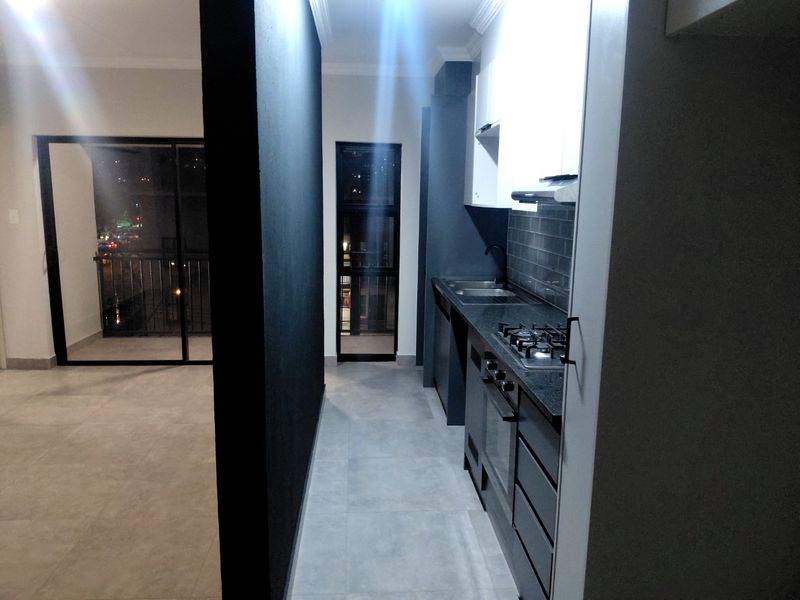 Luxury Meets Convenience | Brand-New 2 Bed, 2 Bath Apartment in Prime Waverley - Photo 5