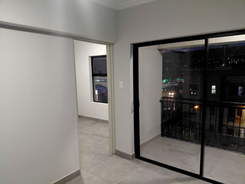 Luxury Meets Convenience | Brand-New 2 Bed, 2 Bath Apartment in Prime Waverley - Photo 9