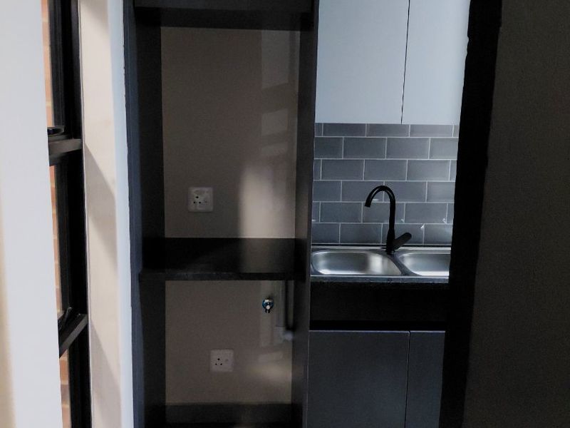Luxury Meets Convenience | Brand-New 2 Bed, 2 Bath Apartment in Prime Waverley - Photo 8