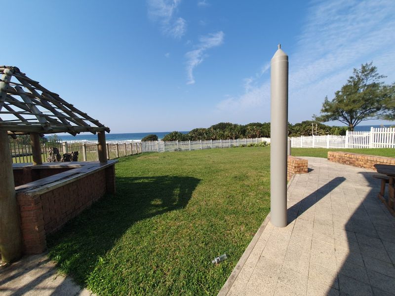 Beachfront Home with Endless Potential and Spectacular Sea Views - Photo 8